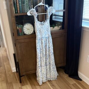 Floral American Eagle Maxi Dress with Ruffled Sleeves